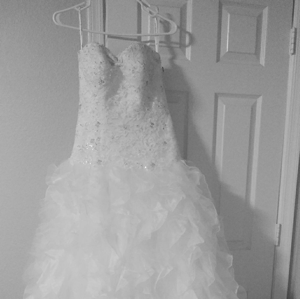 Wedding dress